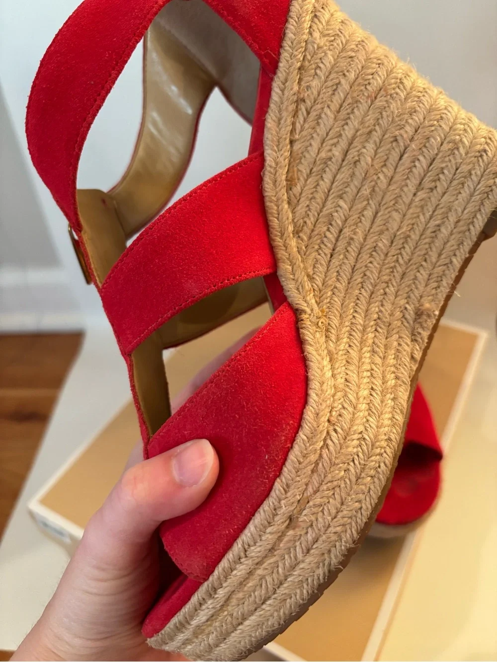 Michael Kors Damita Wedge suede in coral, 7M